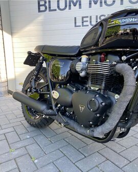 Triumph Customized Bonneville T120 Black